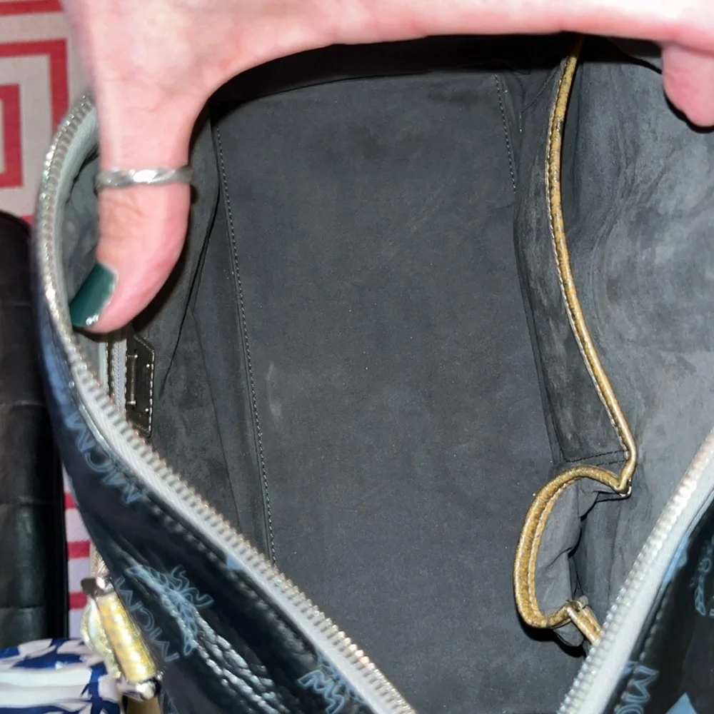 MCM Princess Lion Visetos Boston Duffle Bag - Picture 9 of 16